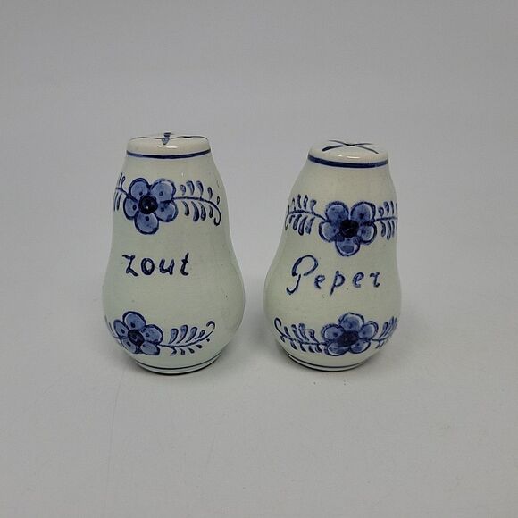 Vintage Delft Holland Salt & Pepper Shakers Blue /White Tray Set Mustard Jar - Picture 3 of 14